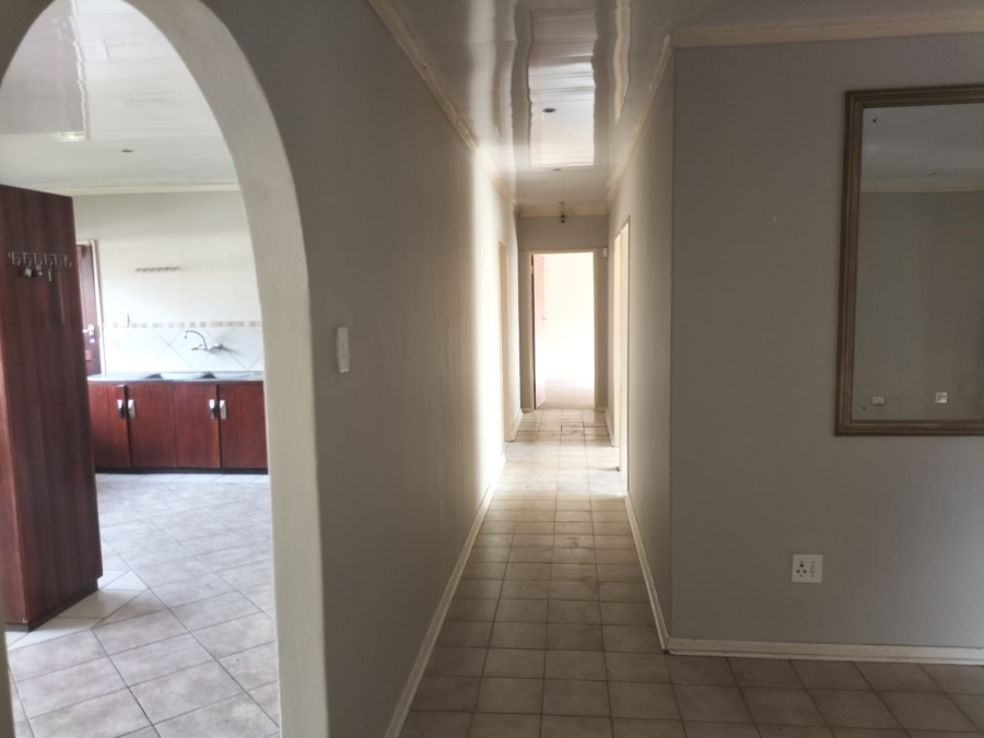 To Let 3 Bedroom Property for Rent in Fauna Free State